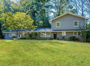 3 Ellenwood Dr, Asheville, NC 28804