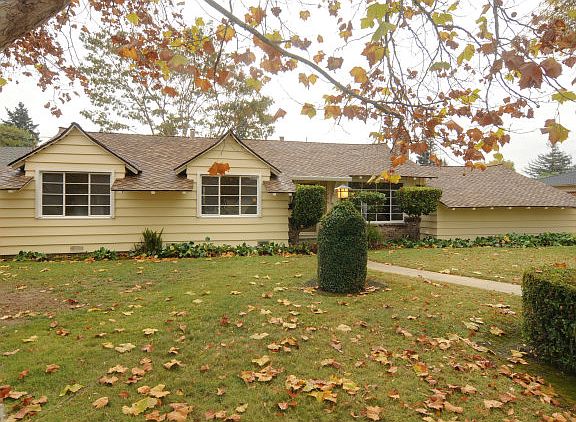 2nd image of 1206 McBain Ave