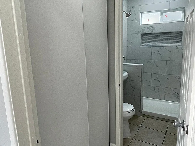 10120 California Ave #D — Photo 11