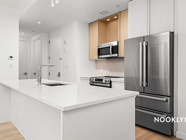 26-04 Jackson Ave #3B — Photo 5