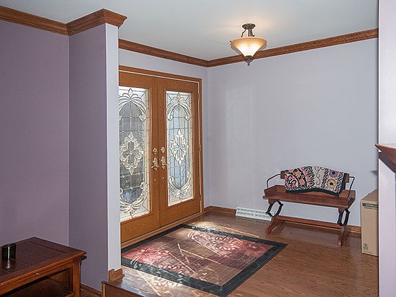 2nd image of 6050 W 123rd St