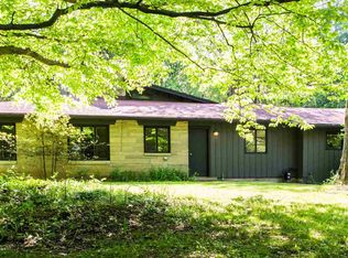 2100 E Maxwell Ln, Bloomington, IN