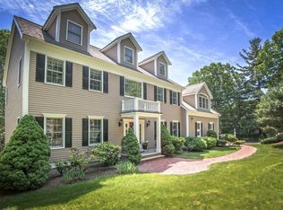 211 Pine St, Medfield, MA 02052