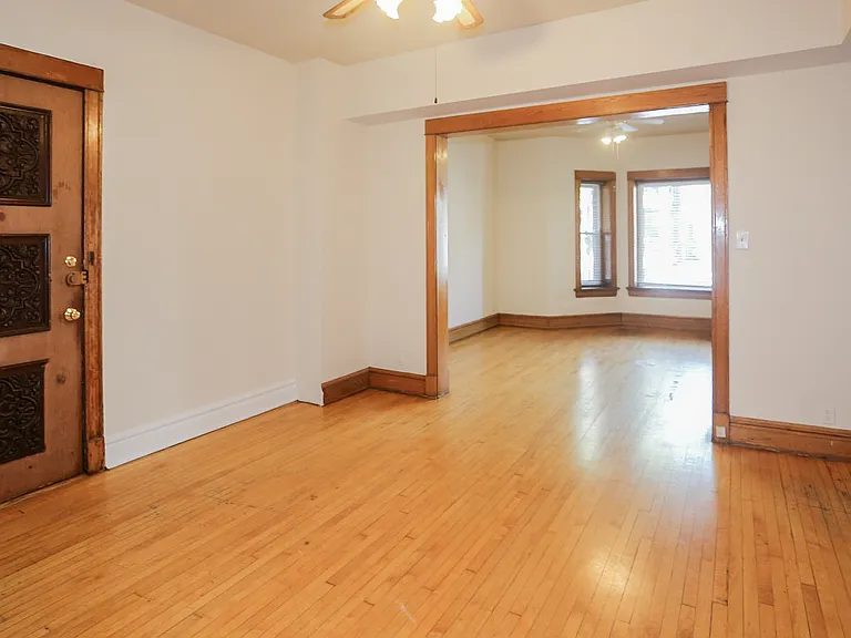 849 1/2 W Lill Ave #A — Photo 7
