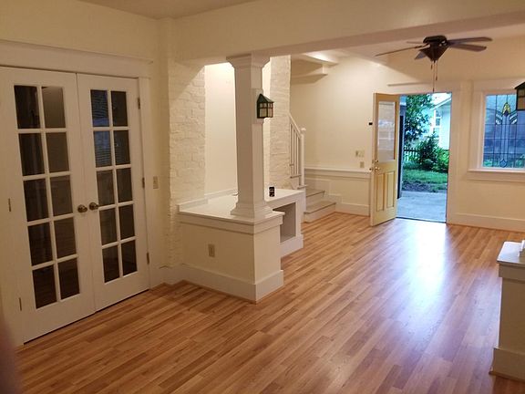 living/dining built ins