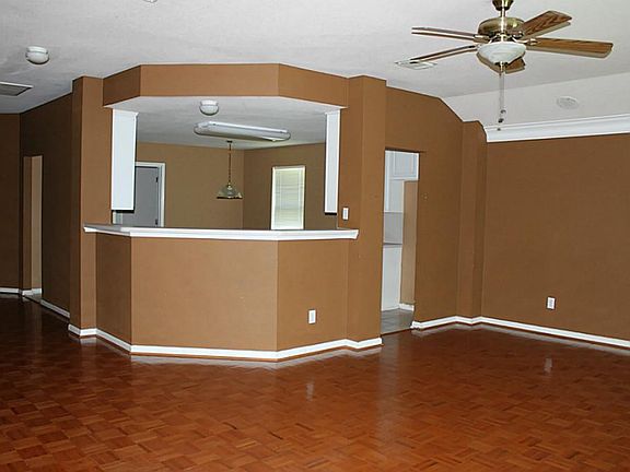 3rd image of 9303 Glen Turret Ct