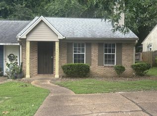 447 Richview Park Cir E, Tallahassee, FL 32301