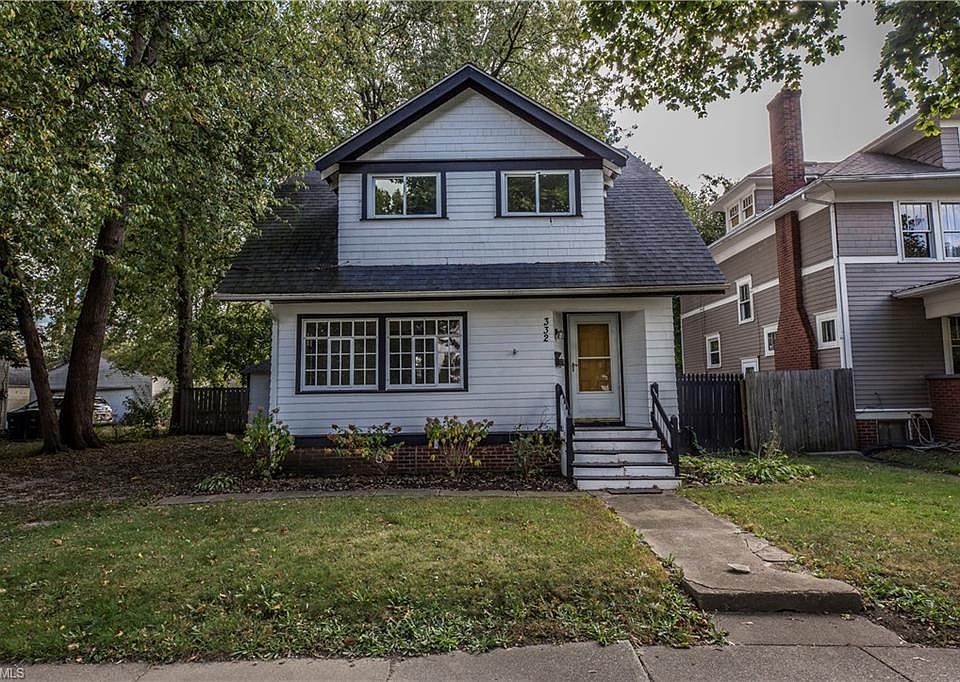 1st image of 332 E Archwood Ave