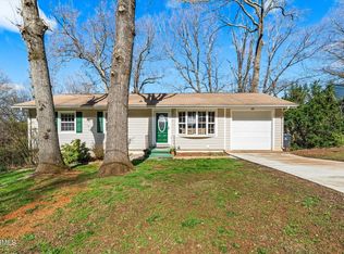 2243 Knollcrest Ln, Knoxville, TN 37920