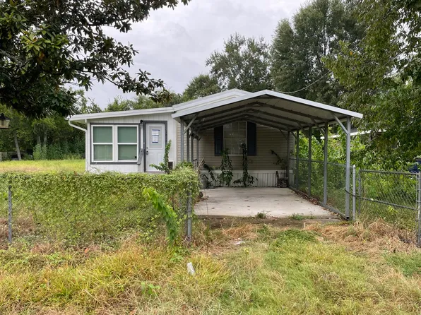 1616 Bonham St, Orange, TX 77630