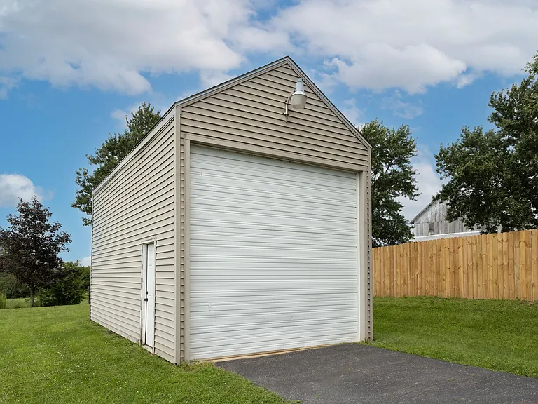 3691 Eaton Rd — Photo 27