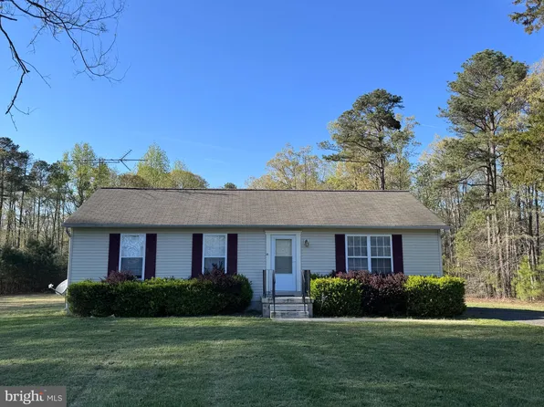38300 Chaptico Rd, Mechanicsville, MD 20659