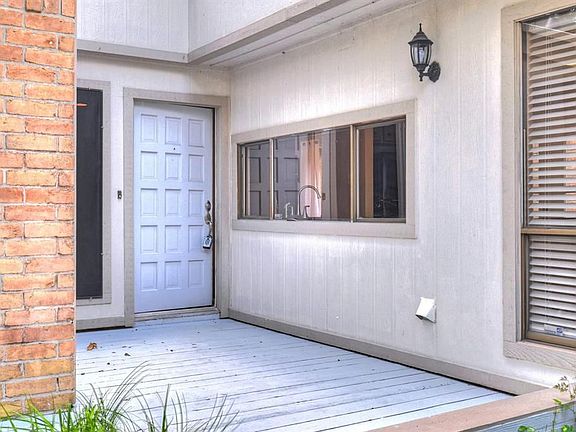 3rd image of 16718 Galewood Way
