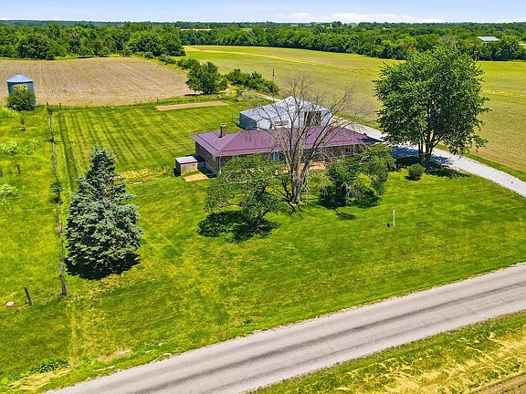 2nd image of 936 E County Road 1450