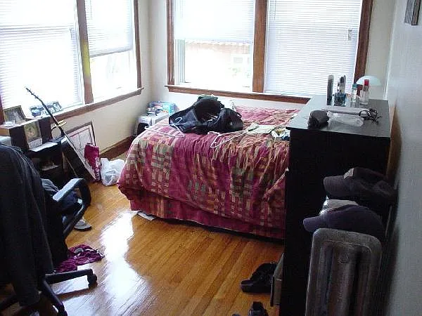 3 bed, 999 sqft, $3,700 — Photo 4