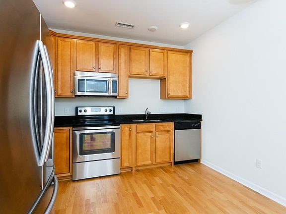 4th image of 428 John Mahar Hwy Unit 311