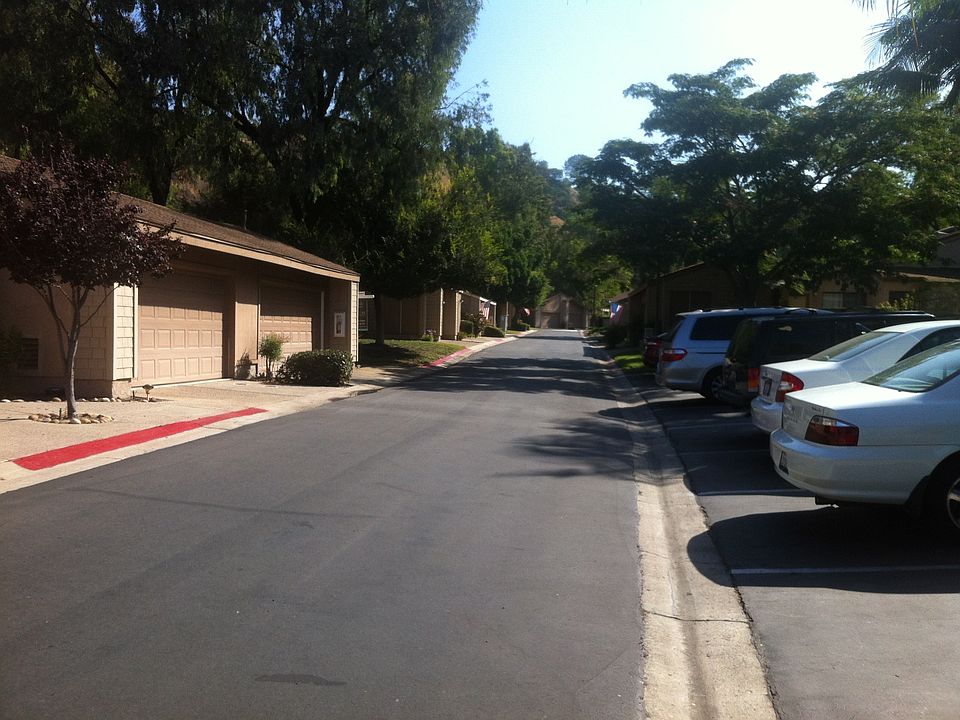 2nd image of 5631 Adobe Falls Rd Unit D