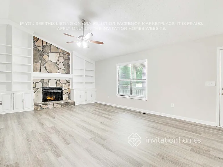 830 Sunset Ct NW — Photo 5