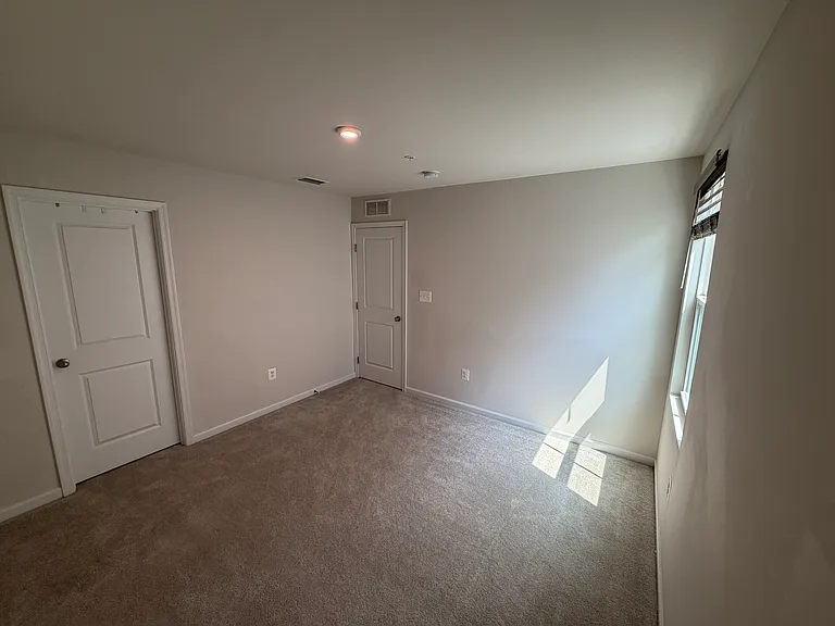 54 Goldspire Dr — Photo 23