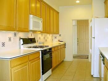 5th image of 7559 S Elliot Ln
