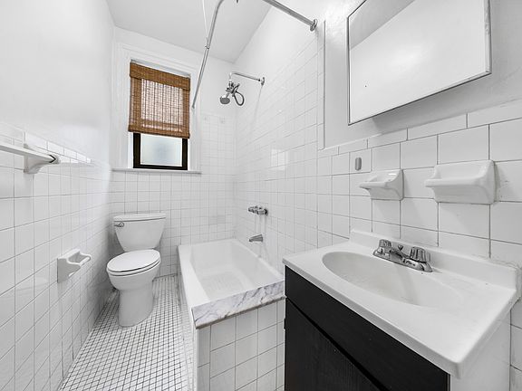 5th image of 22-5 37th St #1B