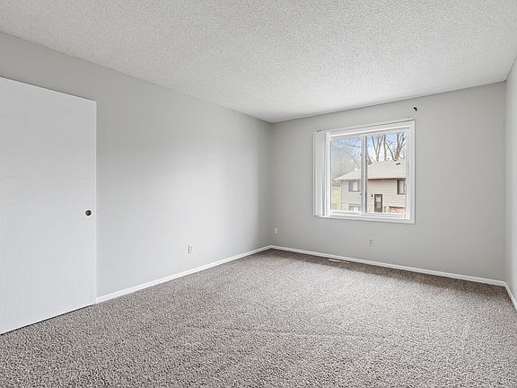 5th image of 3601 Crossroad Ct #1272