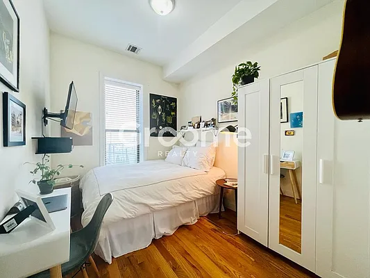 Rented by GROOME REALTY LLC | media 5