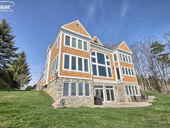 2nd image of 7616 Driftwood Dr