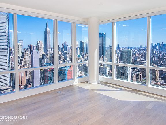 3rd image of 460 W 42nd St APT 57C