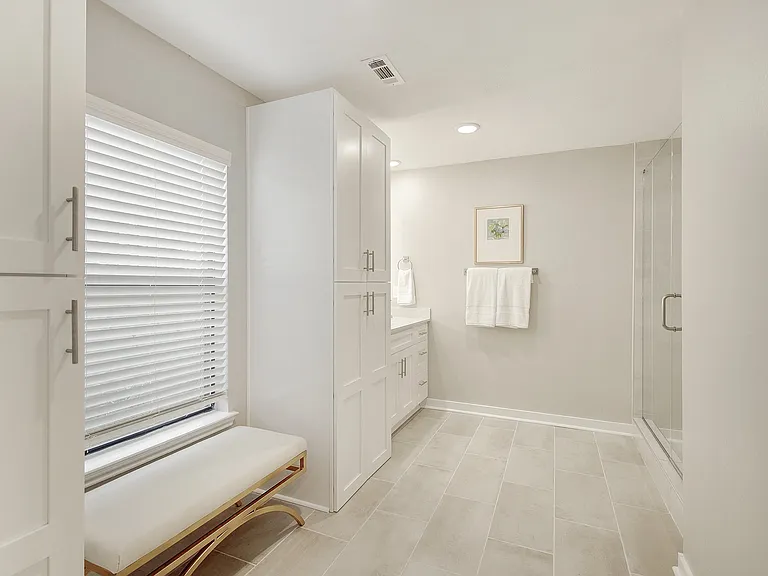 The Azul Apartment Homes — Photo 12