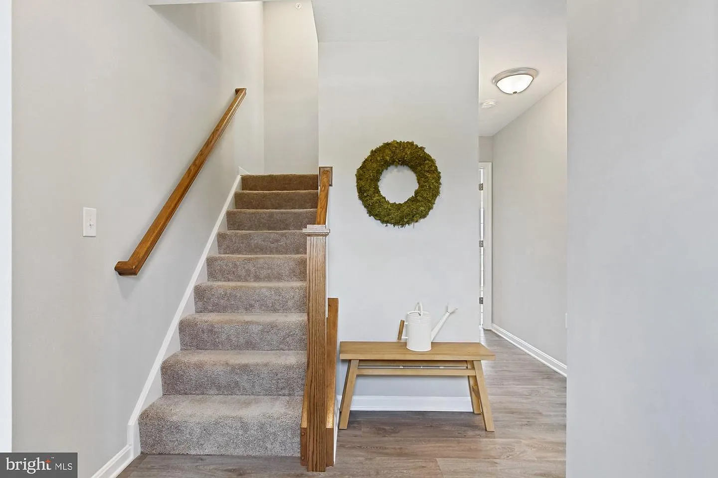 3 bed, 1900 sqft, $2,100 — Photo 4