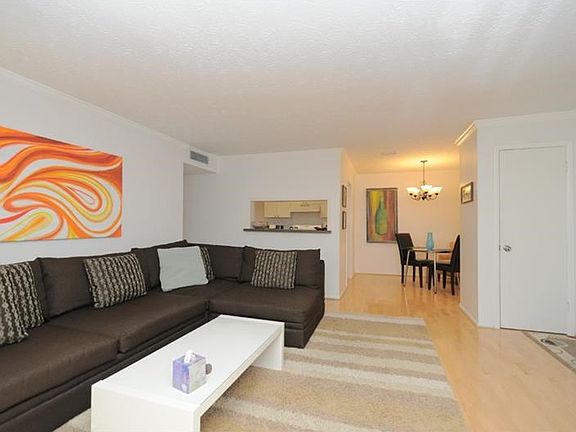 2nd image of 716 Summit North Dr NE #0