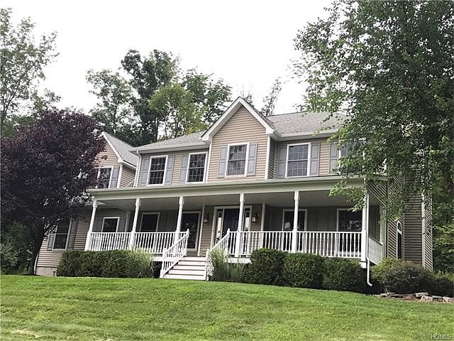 1st image of 136 Minisink Tpke