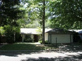 654 Victorian Park Dr, Chico, CA 95926
