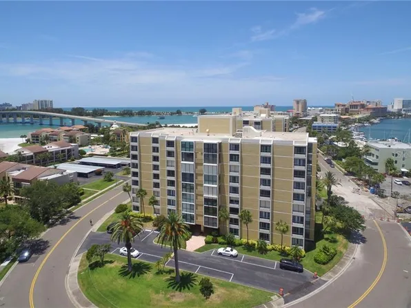 855 Bayway Blvd APT 406, Clearwater, FL 33767
