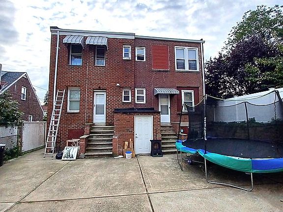 3rd image of 29 Jackson Ave