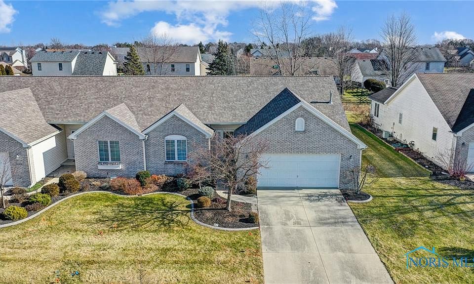 1st image of 26396 E Wexford Dr