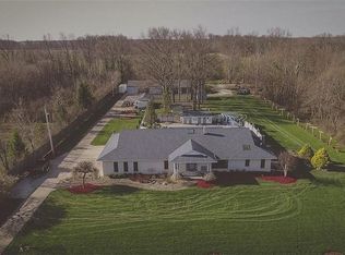 44685 Telegraph Rd, Elyria, OH 44035