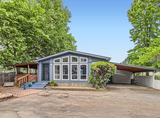 700 NE 183rd Ave UNIT 12, Portland, OR 97230