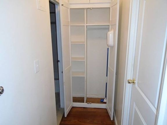 2nd image of 21316 Hillside Ave
