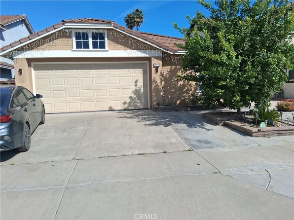 560 Coudures Way, Perris, CA 92571