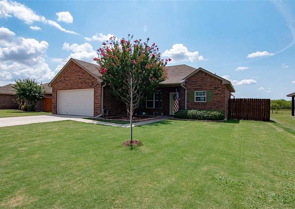 1st image of 426 Stoneridge Dr