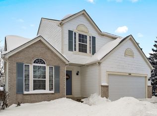 1646 Amaryllis Dr, Romeoville, IL 60446