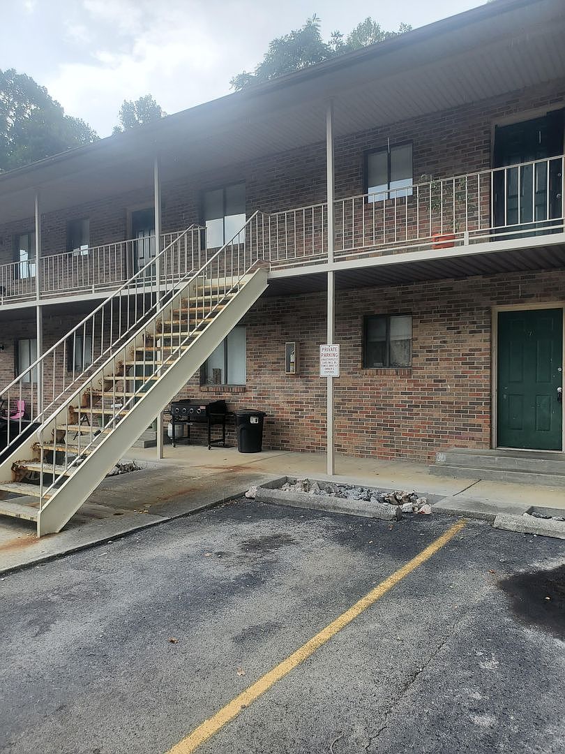 2812 Daybreak Way U14, Strawberry Plains, TN 37871 Zillow