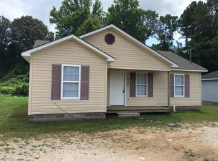 1448 N Royal St, Jackson, TN 38301