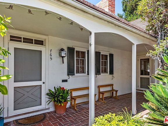 5th image of 765 Amalfi Dr