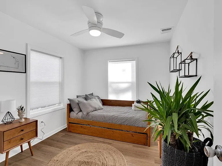 506 Brinley Ave #3 — Photo 24