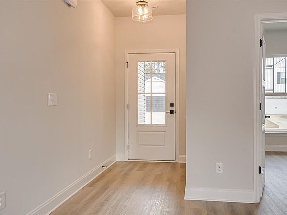 2nd image of 239 Bay Meadows Dr