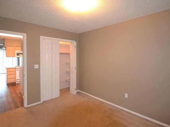 5th image of 1621 N Leverett Ave APT 08