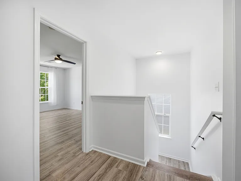 8502 Appledale Dr — Photo 12